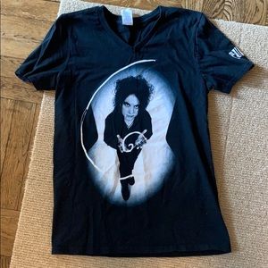 The cure concert t shirt Robert smith v neck